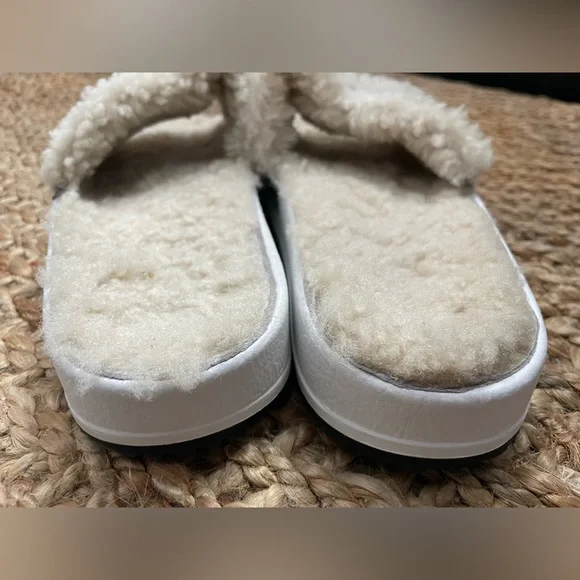 Golden Goose Poolstar Shearling Slides - NEW - Picture 7 of 11